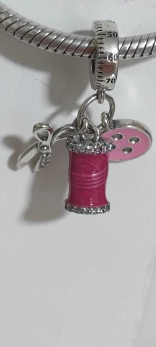 Charm Costurera Hilo Tijeras Botón