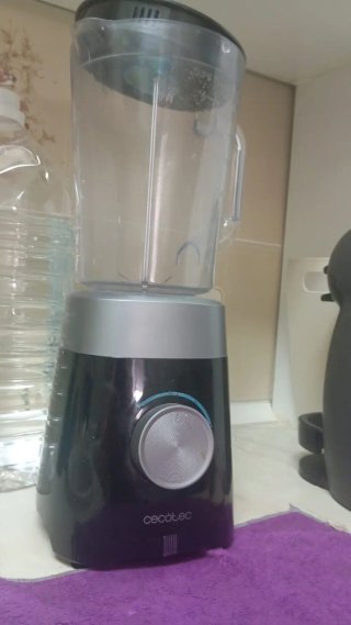 Licuadora Cecotec Negra y Plateada