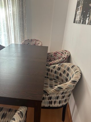Mesa comedor extensible wengué y 6 sillas