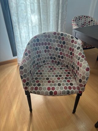 Mesa comedor extensible wengué y 6 sillas