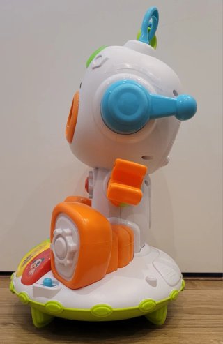 Robot Clementoni y Mando Interactivo Bebé