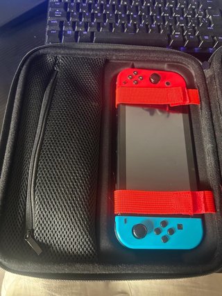 Nintendo Switch Azul y Rojo