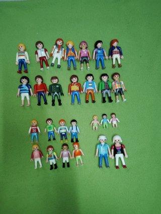 Lote  3 Figuras Playmobil Variadas