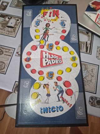 Juego de mesa Hijos vs Padres Bizak