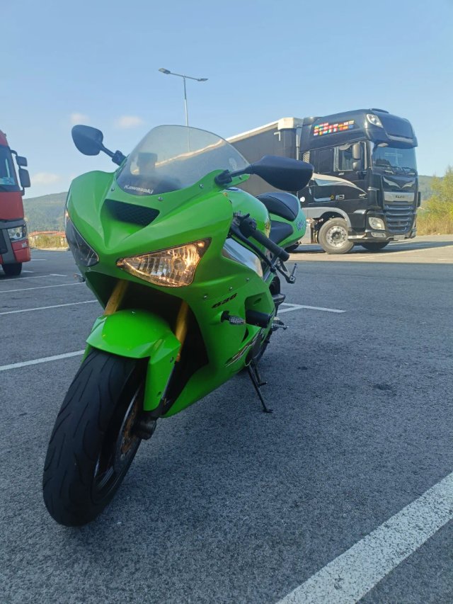 Kawasaki ZX6R 2003 Verde