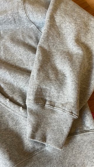 Sudadera Supreme x Maison Margiela Gris