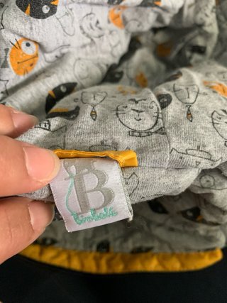 Abrigo acolchado niña amarillo