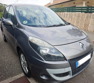 Renault Grand Scenic 2010