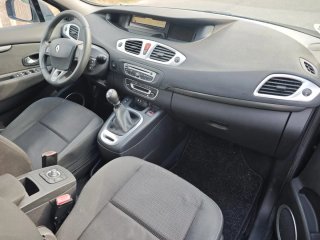 Renault Grand Scenic 2010