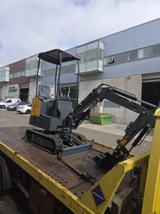 Miniexcavadora 1 Tonelada