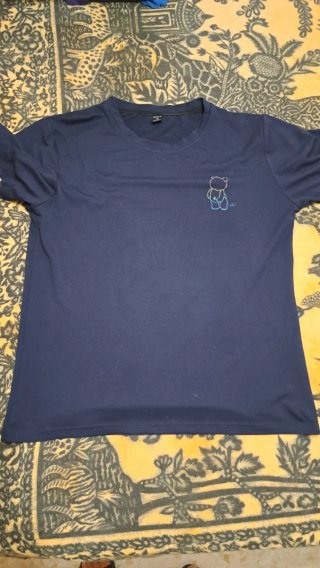 3 Camisetas Talla S por 4€.