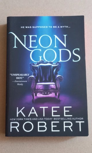 ¡Bajada de precio! Neon Gods