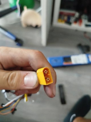 Controlador de motor eléctrico