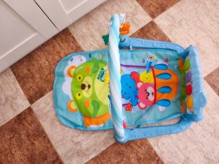 Zona de juegos para bebé 5€