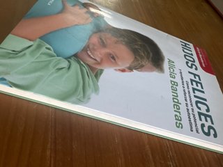 Libro: Hijos felices de Alicia Banderas