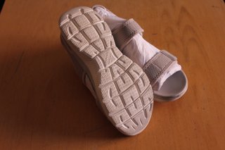 Sandalias Skechers Mujer Talla 37 Beige/Gris