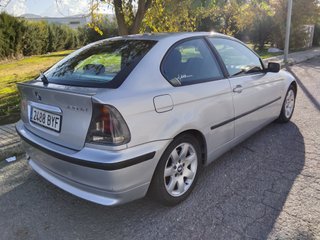 BMW Serie 3 2002 compact