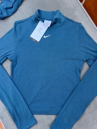 LIQUIDACIÓN LOTE - Jersey Nike Sportswear Mujer