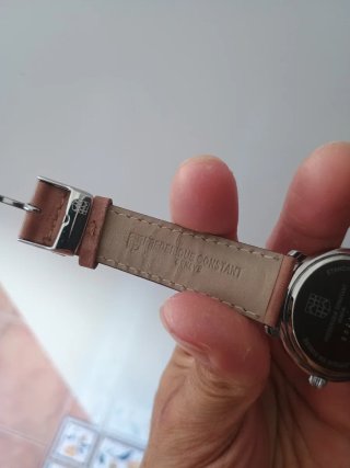 Reloj Frederique Constant Geneve Cuero Marrón
