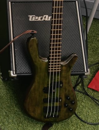 Warwick Streamer Stage I Ed. Limitada