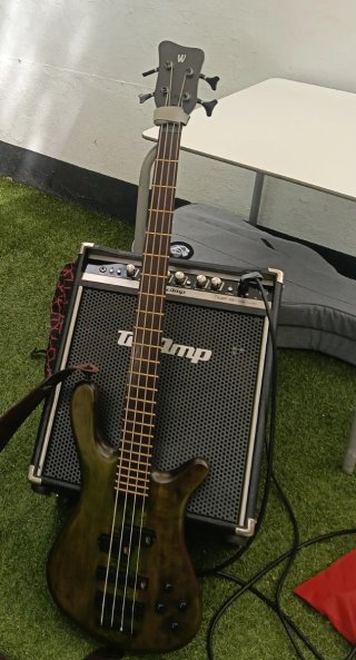 Warwick Streamer Stage I Ed. Limitada