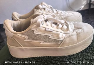 Zapatillas MTNG plateadas y blancas talla 39