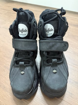 Botas Buffalo London Plataforma Negras