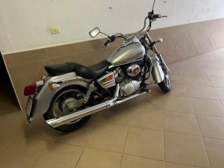 Honda Shadow Moto Cruiser Plata