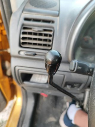 Berlingo 2002 adaptada conducción minusválidos