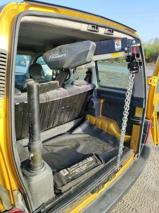 Berlingo 2002 adaptada conducción minusválidos