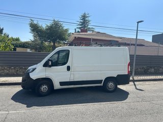 Peugeot Boxer 330 L1H1 blueHDI