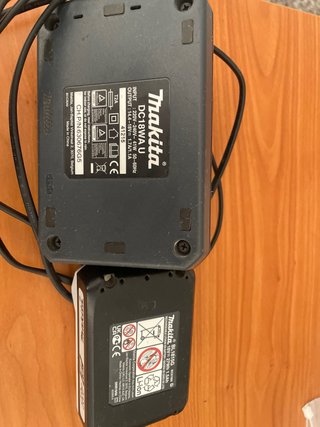 Cargador Makita DC18WA y Batería BL1815G