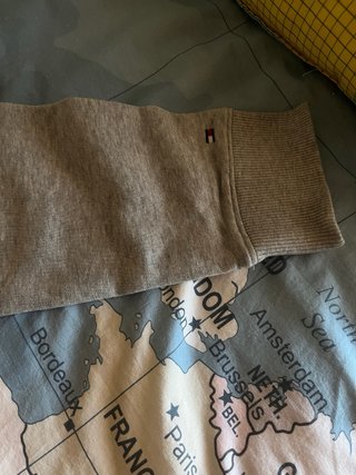 Sudadera Tommy Hilfiger Gris Est. 1985