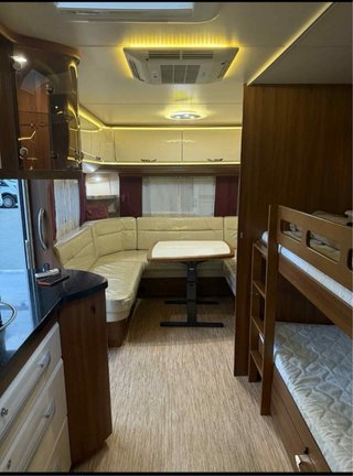 Caravana Hobby Premium 3 ambientes