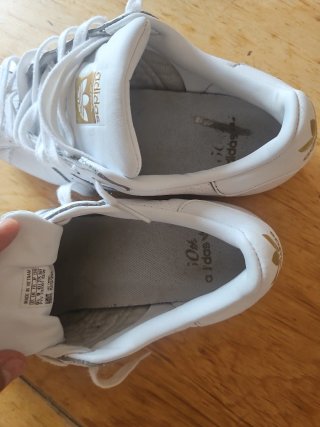 Zapatillas Adidas Superstar Blancas y Doradas