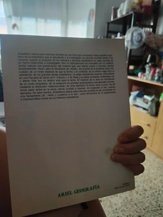 Estadística básica para ciencias sociales