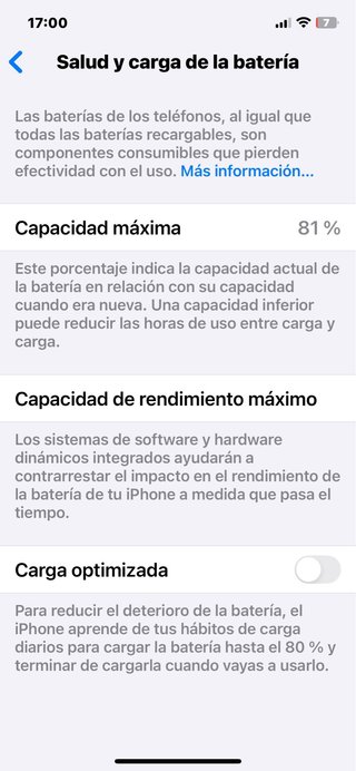 iPhone 12 Blanco 64GB con funda de apple