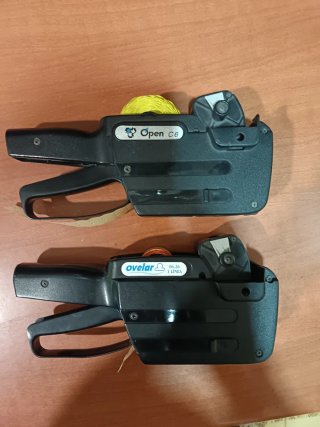 2 Etiquetadoras + 34 Rollos Etiquetas