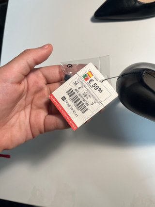 Zapatos de tacón Zara Talla 36 Negros
