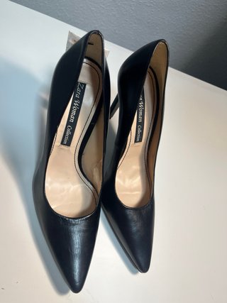 Zapatos de tacón Zara Talla 36 Negros