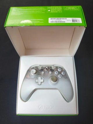 Mando Xbox Phantom White Inalámbrico