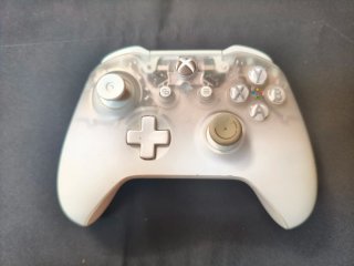 Mando Xbox Phantom White Inalámbrico