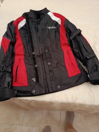 Chaqueta Moto Negra y Roja Talla 36