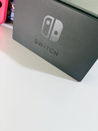 Nintendo Switch con accesorios