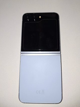 Samsung Galaxy Z Flip 6