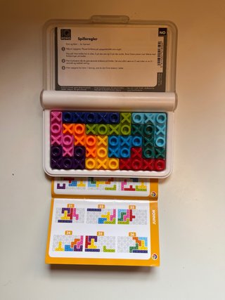Juego de lógica IQ Puzzler Pro