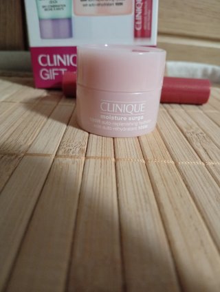 Neceser Clinique: Pintalabios, Crema y Jabón
