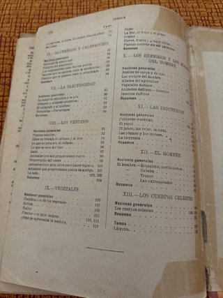 Libro antiguo lecciones de cosas