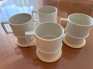 4 Tazas Tupperware Vintage Beige/blanco hueso