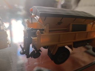 Camiones de reparto - Lote 30